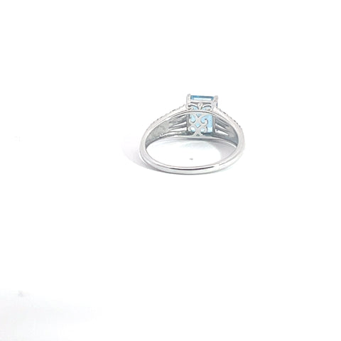 Ring in 14Kt White Gold with Blue Topaz and Diamonds, Size 7