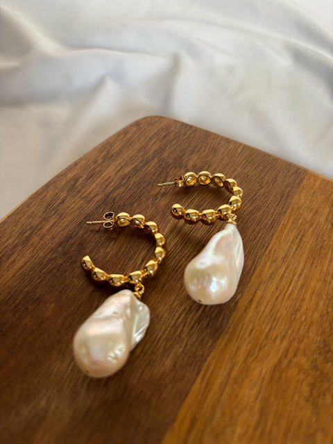 Baroque Pearl Earrings 