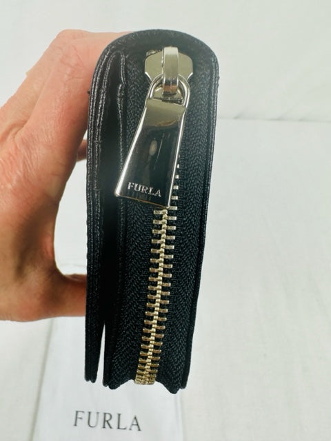 Furla Black Leather Zip Wallet