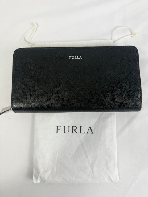 Furla Black Leather Zip Wallet