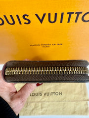 LOUIS VUITTON Monogram Raspberry Clemence Wallet