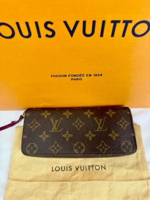 LOUIS VUITTON Monogram Raspberry Clemence Wallet