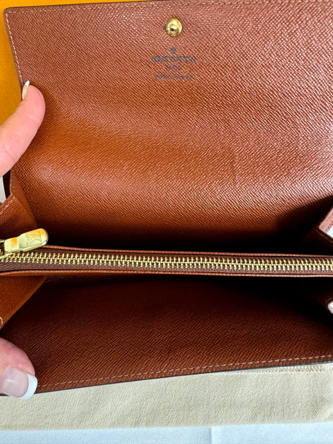 Louis Vuitton Monogram Sarah Wallet