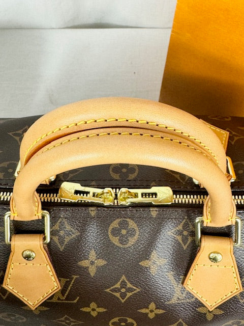 Louis Vuitton Monogram Speedy 30 Bandouliere