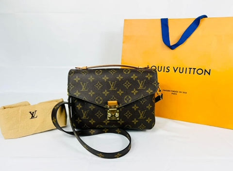 Louis Vuitton Monogram Pochette Metis