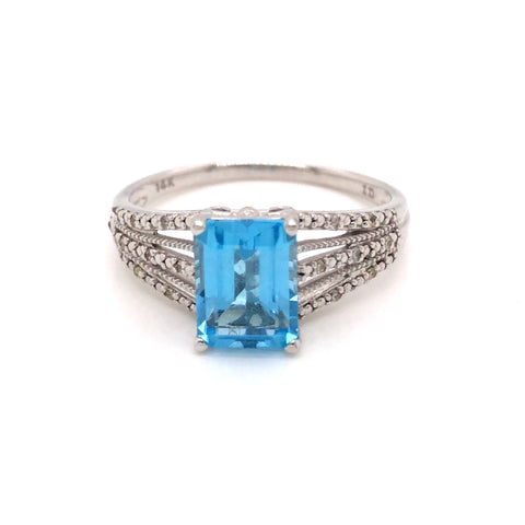Ring in 14Kt White Gold with Blue Topaz and Diamonds, Size 7